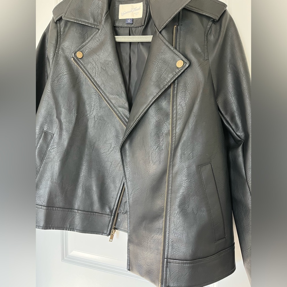 Universal Thread S Black Leather Jacket With Zipp… - image 5